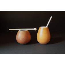 Dainis Pundurs. Mate Tea Vessel. 2020. Porcelain, clay, glaze, 10 x 8 x 8 cm